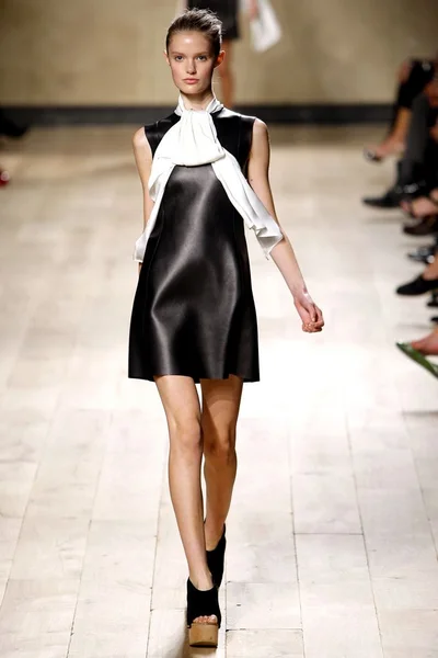 Look 31